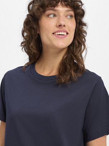 Marie Lund Dress in Blue