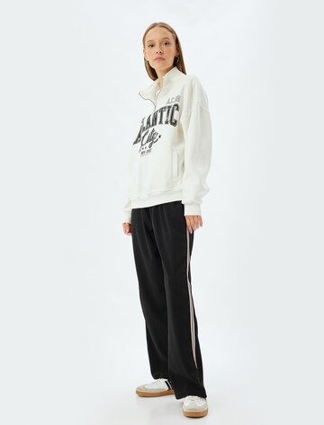 Koton Wide leg Trousers in Black