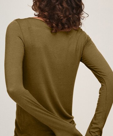 Hunkemöller Slaapshirt ' Boatneck Cashmere' in Groen