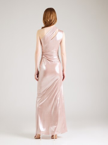 Rochie de seară de la PINKO pe roz