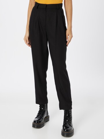 ARMEDANGELS Regular Pleat-Front Pants 'Areta' in Black: front