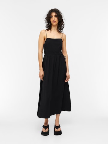 Robe 'LILJE' OBJECT en noir : devant