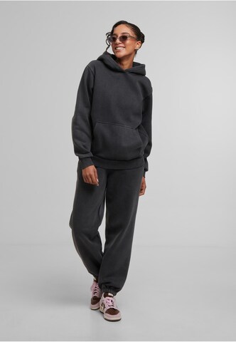 Urban Classics Свитшот в Черный