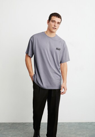 Grimelange T-Shirt 'MAXIMUS' in Grau