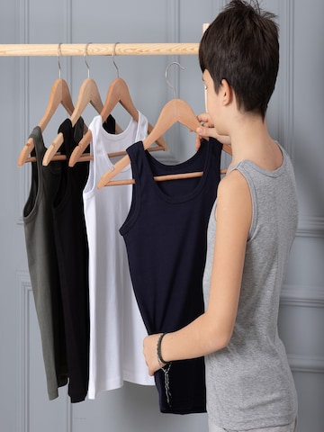 LOREZA Unterhemd 'Jungen Unterhemden Andrei'‌‌‌‌ in Mischfarben