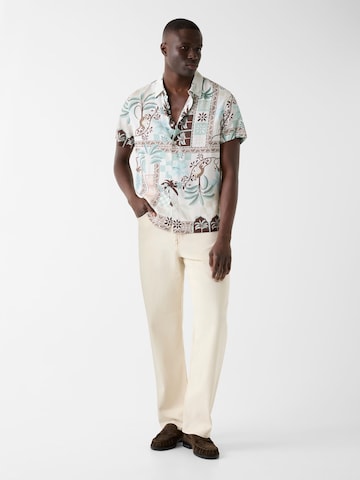 GUESS Regular fit Button Up Shirt in Beige