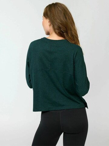 Girlfriend Collective Top ' Reset ' – zelená