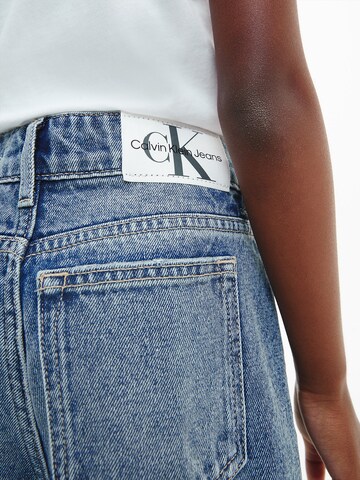 Calvin Klein Jeans Ohlapna forma Kavbojke | modra barva