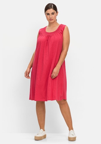 SHEEGO Dress in Red: front