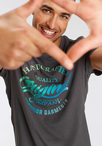 AJC Shirt in Grau