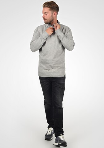 !Solid Sweatshirt 'Jorke' in Grijs