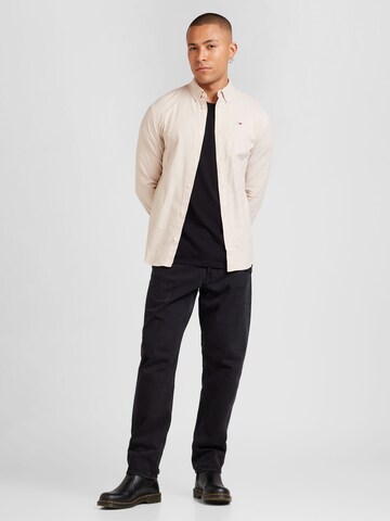 smėlio Tommy Jeans Priglundantis modelis Marškiniai