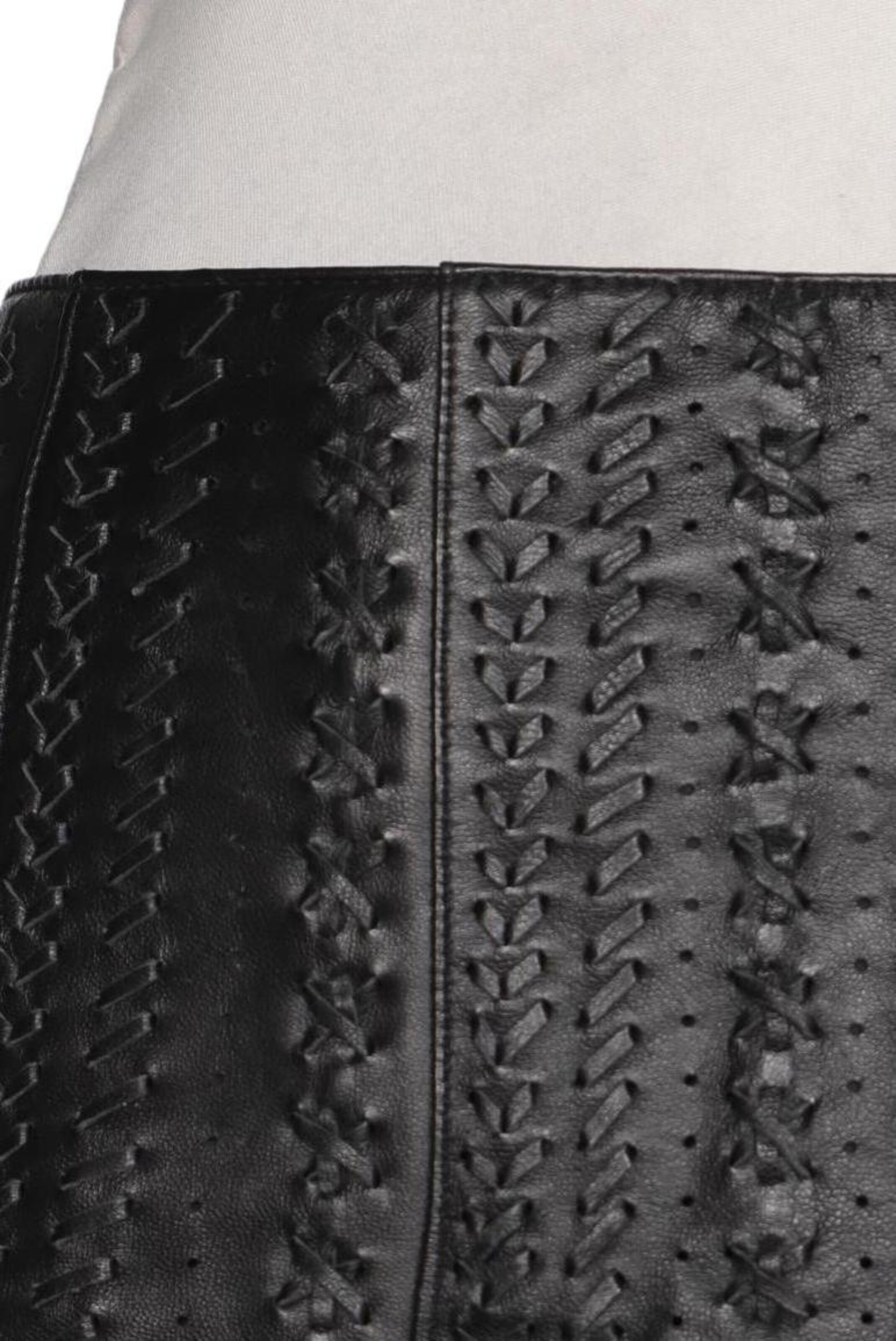 ZARA Rock S in Schwarz