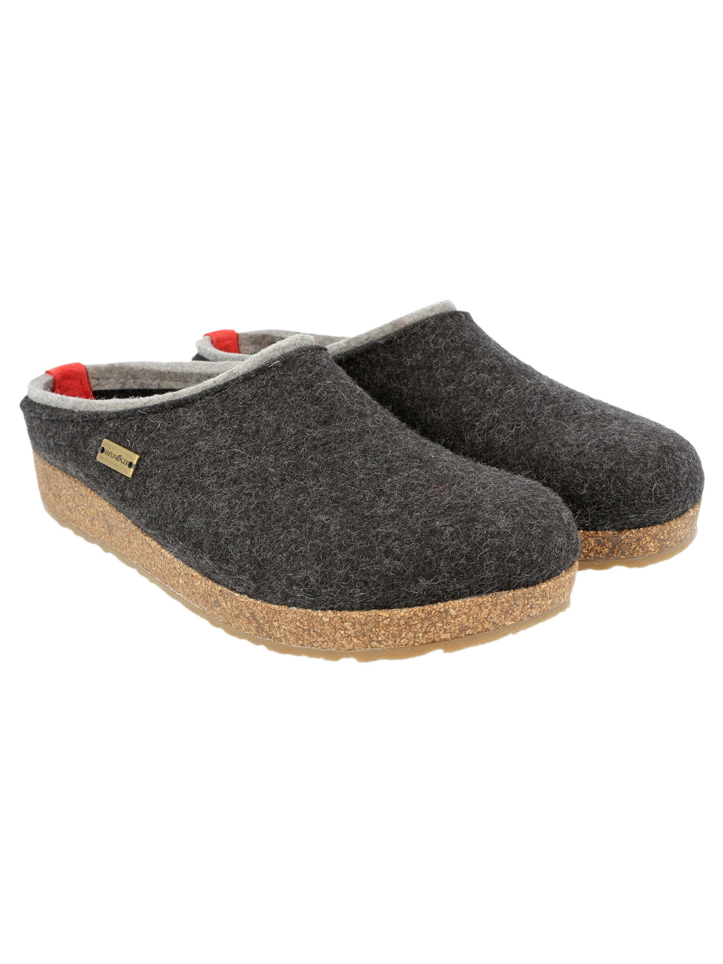 HAFLINGER Slippers 'Grizzly Kris' in Grey