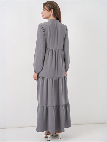 Robe Bigdart en gris