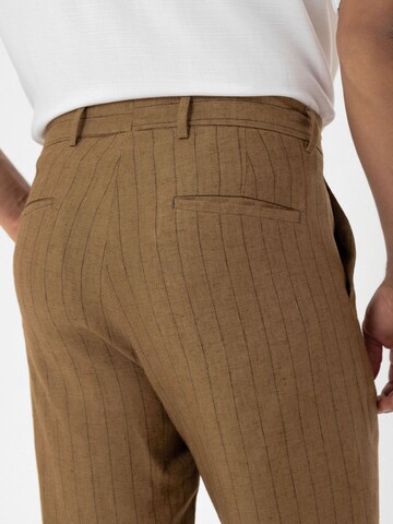 Regular Pantalon Dandalo en beige