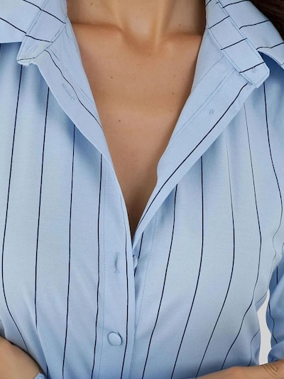 Hiccup Blouse in de kleur Marine / Lichtblauw, Productweergave