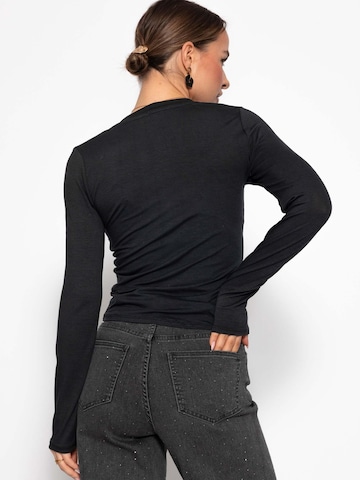 SASSYCLASSY - Camiseta en negro