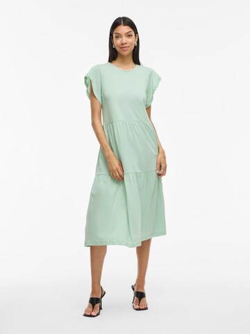 Robe VILA en vert : devant