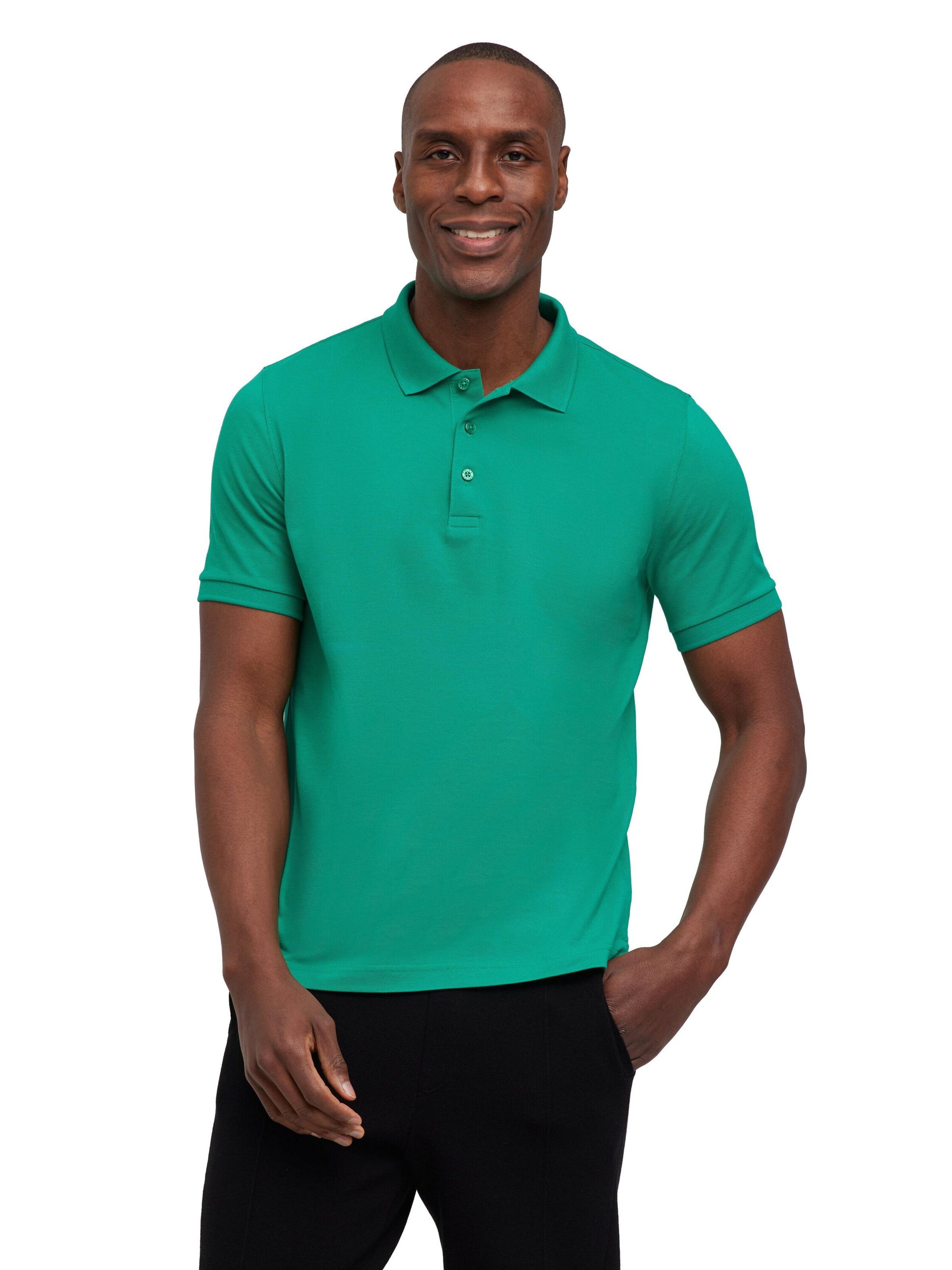 FALKE Shirt 'Essential'‌ in Grün: Vorderseite