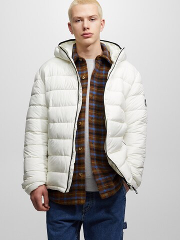 Pull&Bear Between-Season Jacket in White: front