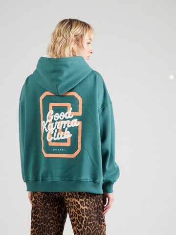 OH APRIL Sweatshirt in Grün: Vorderseite