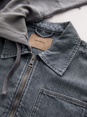 Next Jacke in Schwarz