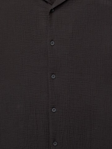 Pull&Bear Comfort fit Button Up Shirt in Black