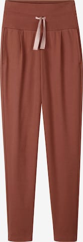 hessnatur Workout Pants in Orange: front