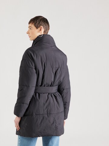 GAP - Sobretudo de inverno em preto