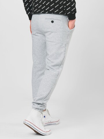 Tapered Pantaloni di Denim Project in grigio