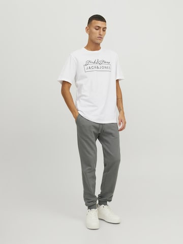 JACK & JONES Конический (Tapered) Штаны 'Gordon' в Серый