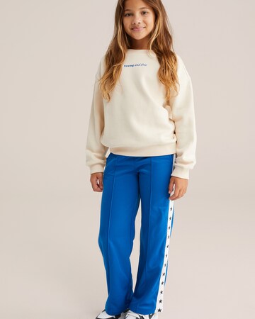WE Fashion Sweatshirt in Beige
