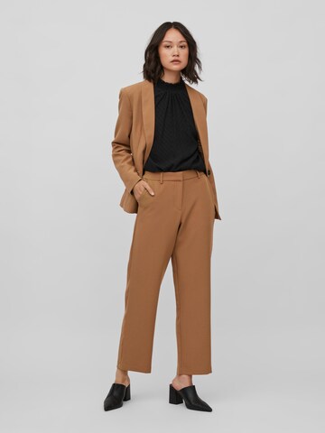 Vila Petite Loose fit Trousers 'Kammas' in Brown