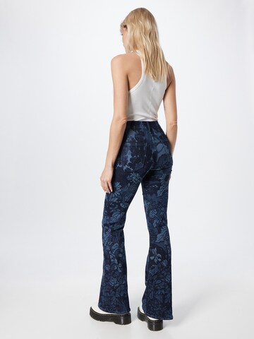 Mother Jeans The Doozy Sneak In Blue About You