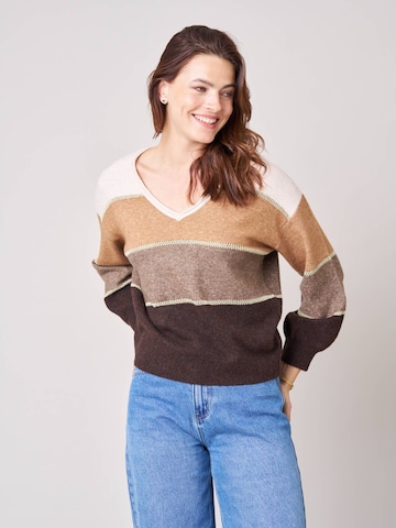 Deeluxe Sweater in Brown