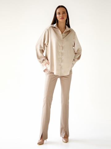 Coupe slim Pantalon Anushka en beige