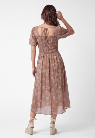 Robe Usha en marron