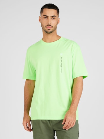 Tricou de la Calvin Klein Jeans pe verde: față