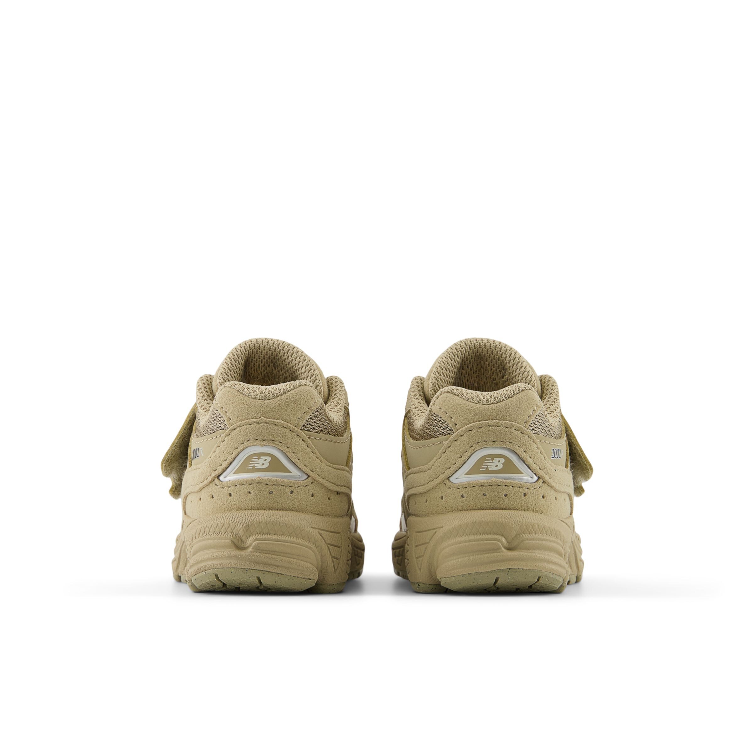 new balance Sneakers '2002' in Beige