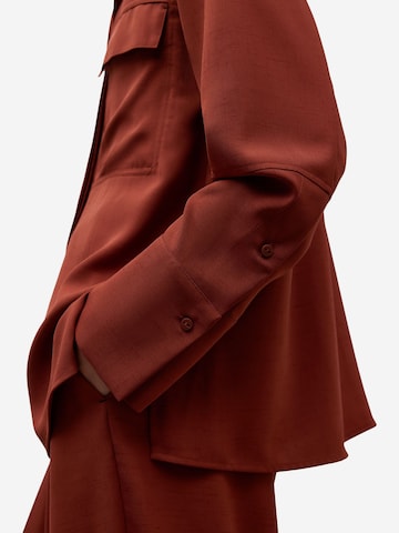 Camicia da donna di Adolfo Dominguez in rosso