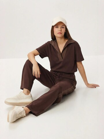 Completo pantalone di Happiness İstanbul in marrone