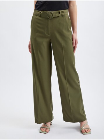 Orsay Wide leg Pleated Pants in Green: front