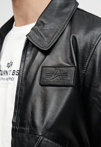 ALPHA INDUSTRIES Átmeneti dzseki 'CWU-45' - fekete