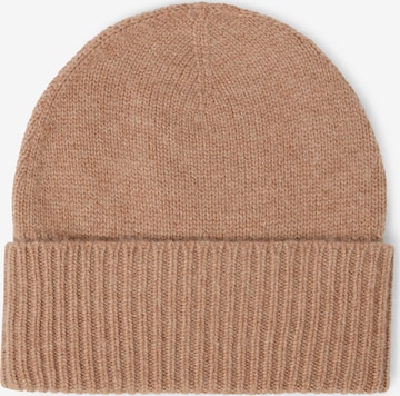 Finshley & Harding Beanie in Brown: front