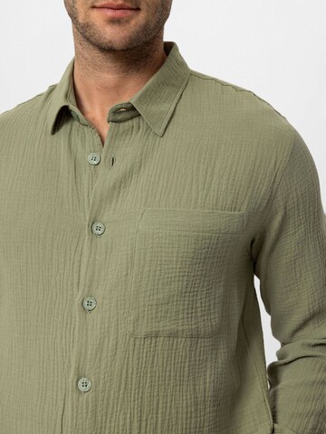 Regular fit Camicia 'Ilario' di Antioch in verde