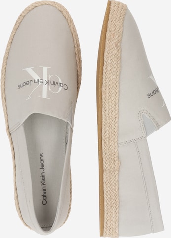 Calvin Klein Jeans Espadrillo värissä beige