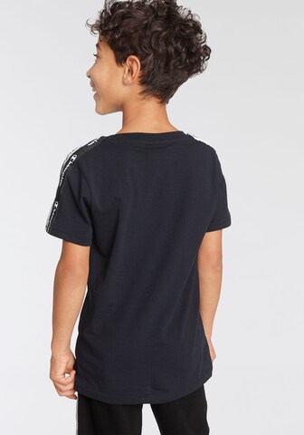 Champion Authentic Athletic Apparel T-Shirt in Schwarz