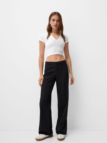 Wide leg Pantaloni con piega frontale di Bershka in blu