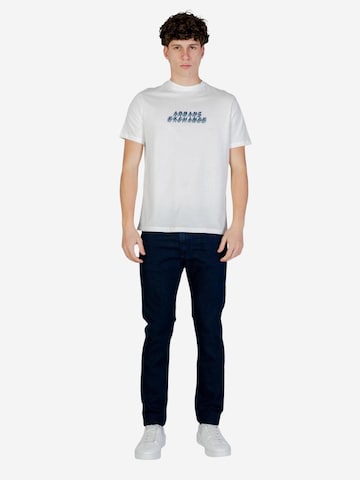 Maglietta 'XM002779 AF10358' di ARMANI EXCHANGE in bianco